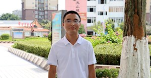 守初心深耕职教 担使命匠心育人—记遂宁市安居区安心奉献奖获得者、安居职中教师简永
